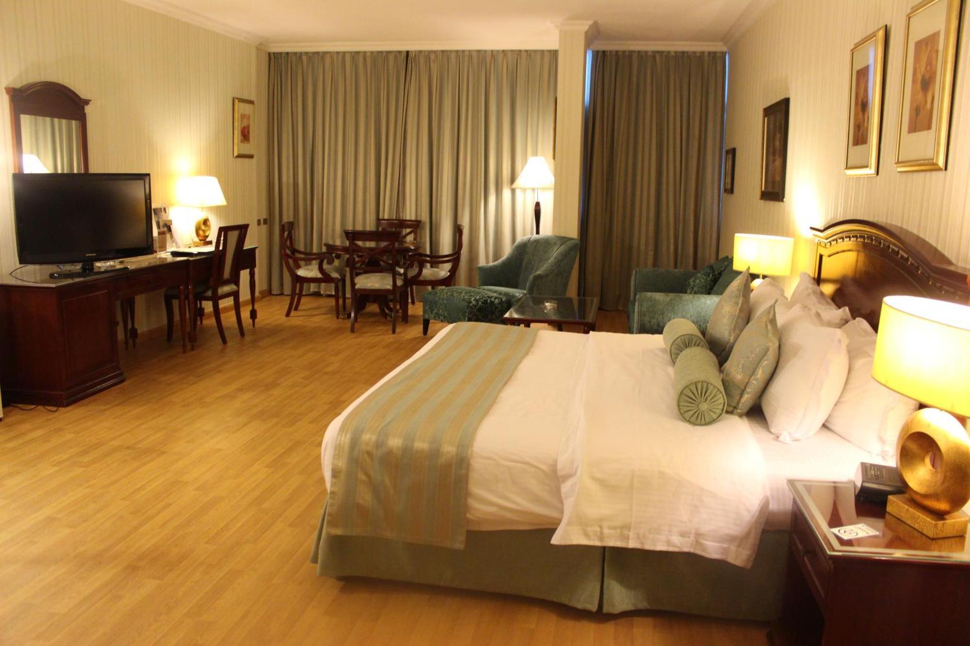 Swiss Al Hamra Hotel Dammam Luaran gambar